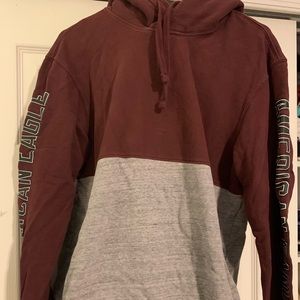 American Eagle red and white sweatshirt